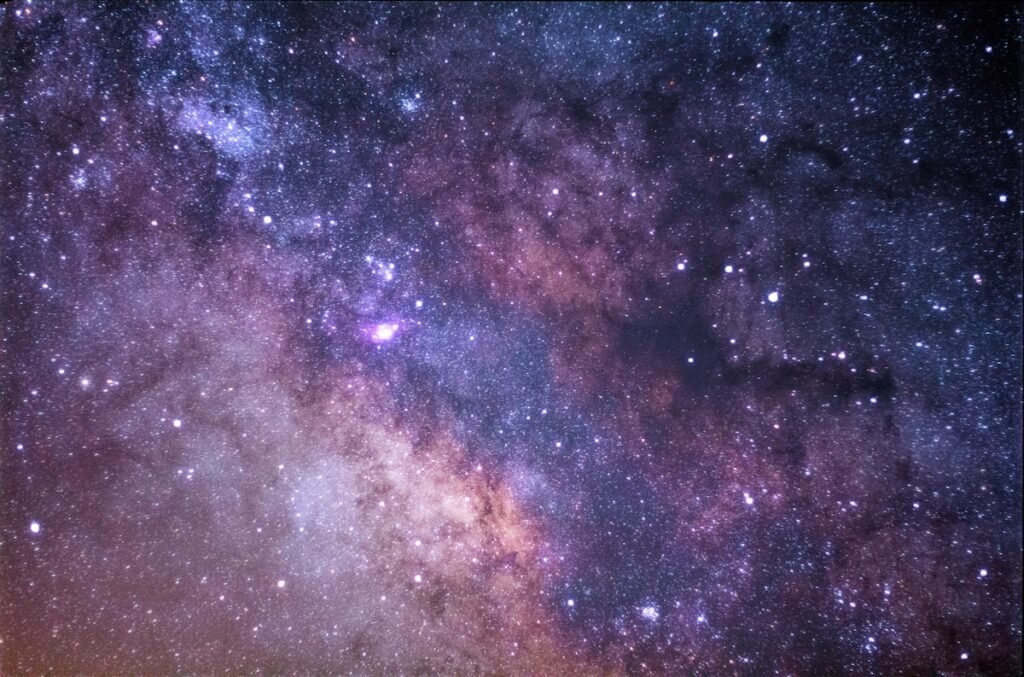 Deep field view of distant galaxies